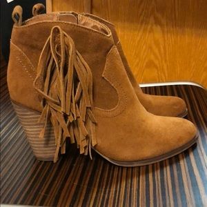 Steve Madden Fringe Booties Size 6